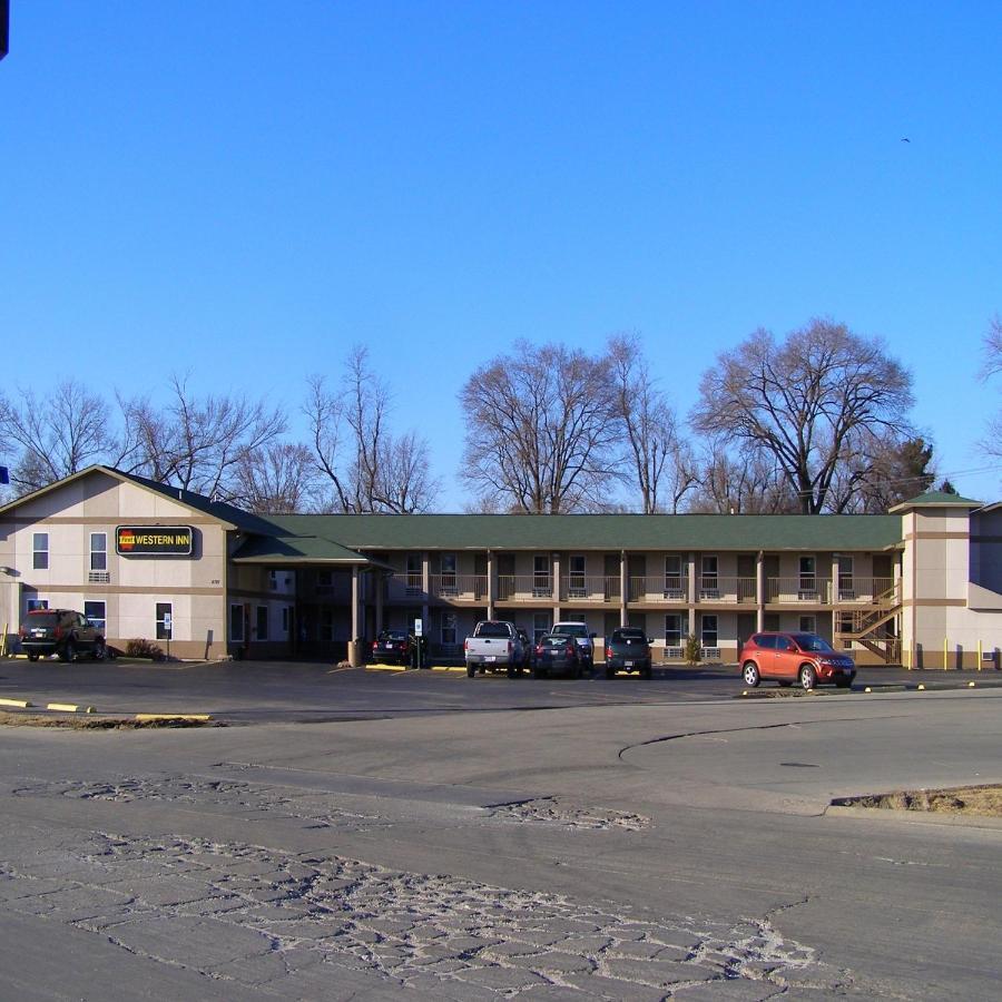 First Western Inn Caseyville Esterno foto