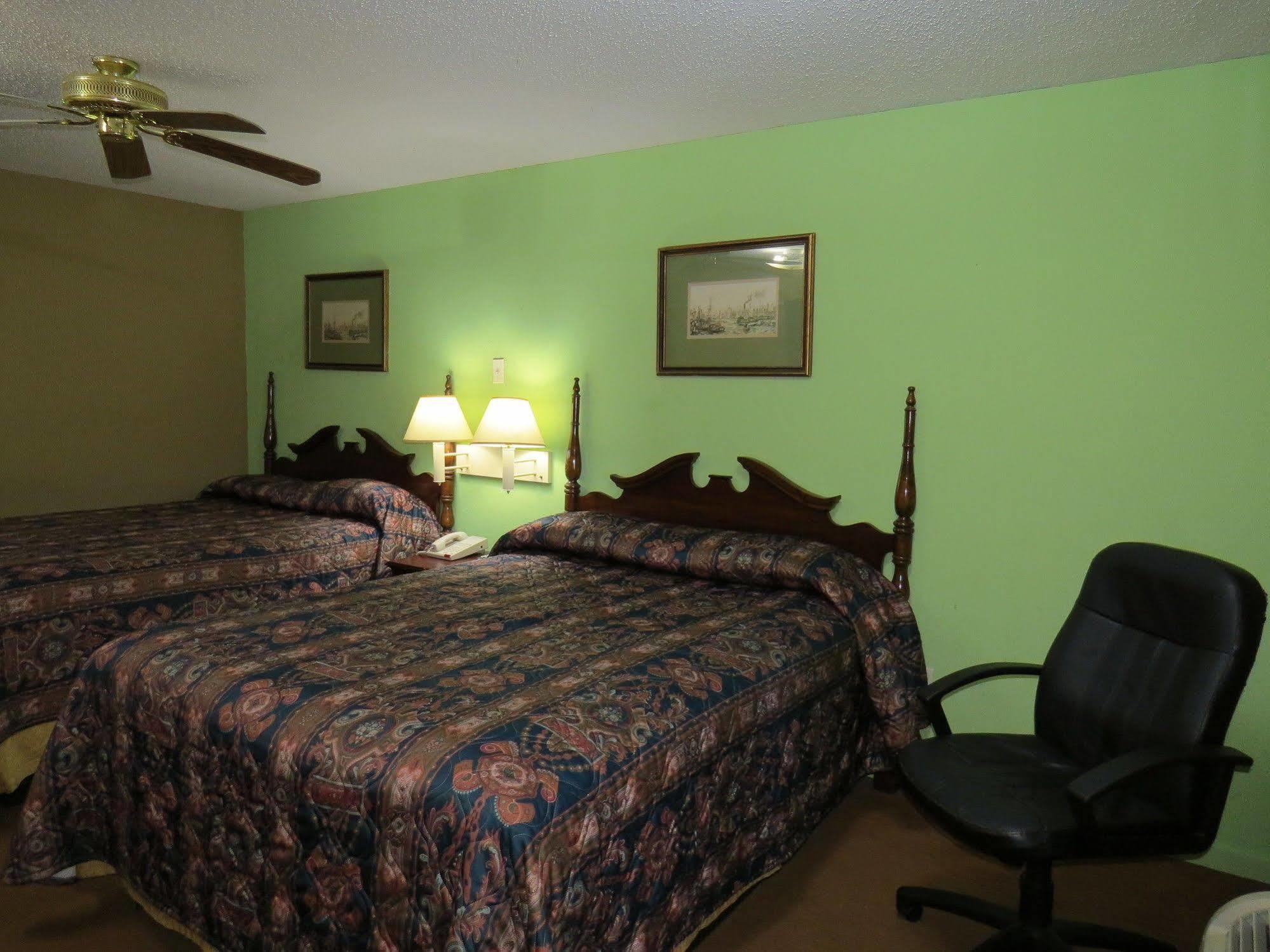 First Western Inn Caseyville Esterno foto