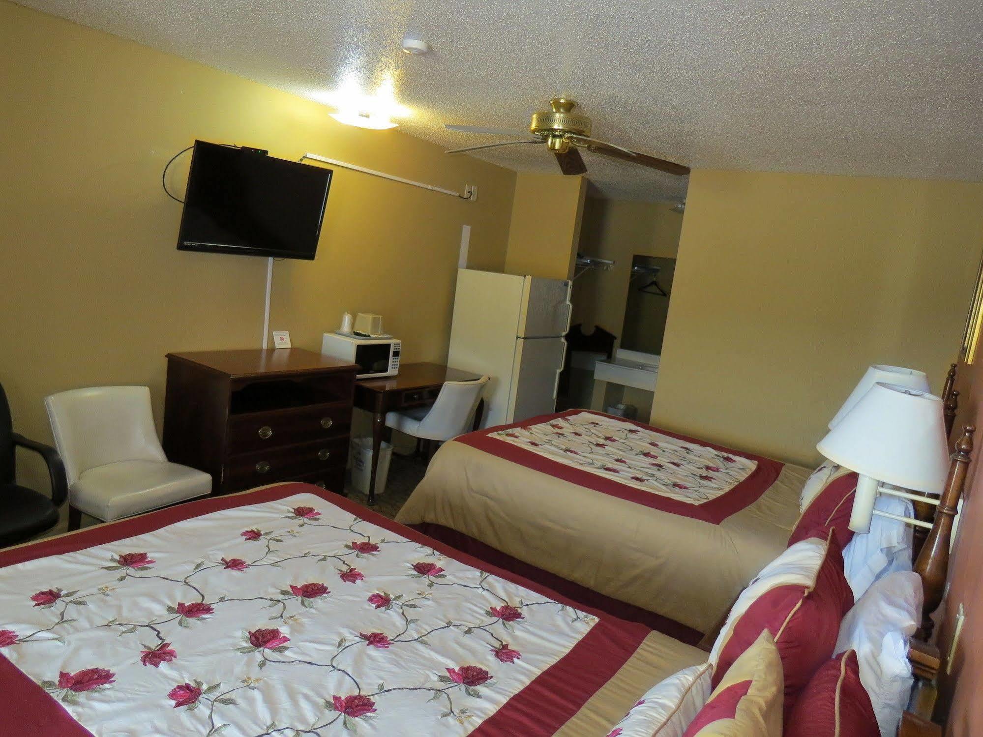 First Western Inn Caseyville Esterno foto
